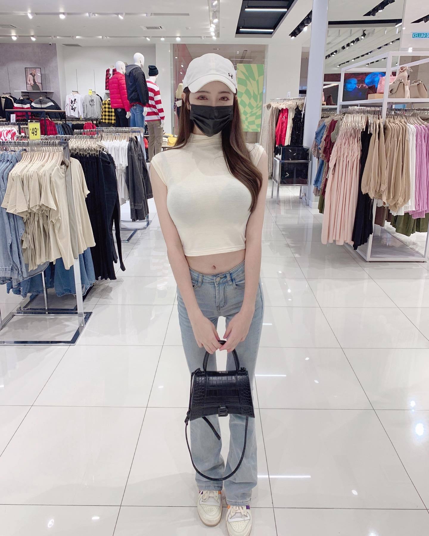 马来西亚网红《 Hannah 娜娜》美图欣赏