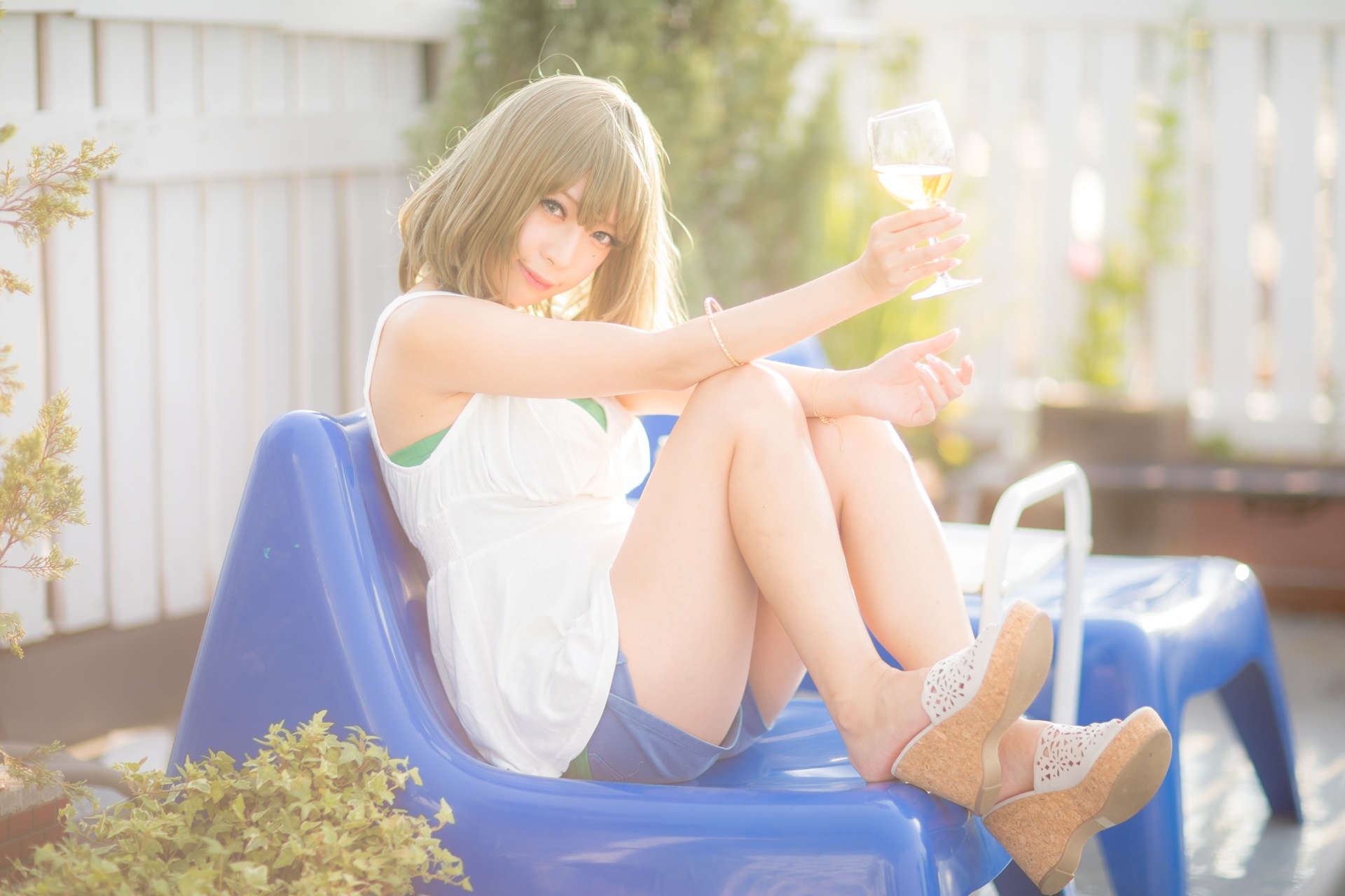 宫本彩希COS高垣枫 夏日户外烧烤加啤酒图欣赏